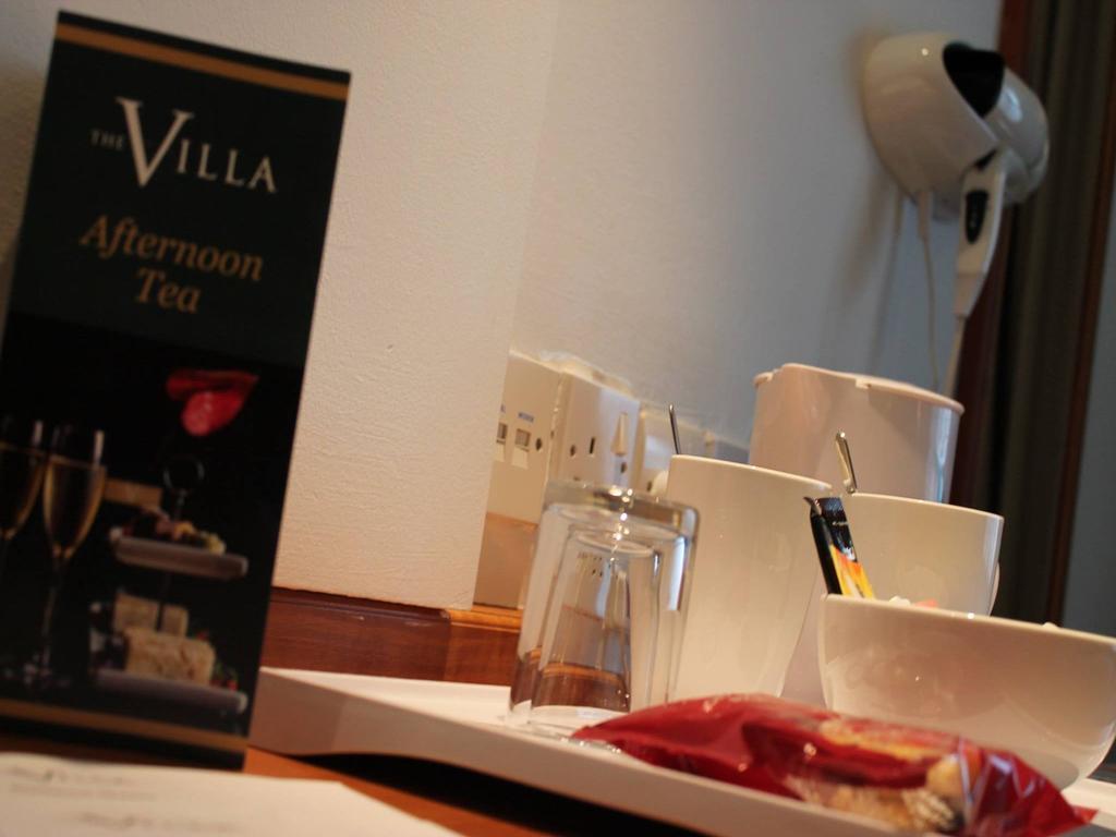 The Villa Express Kirkham  Dış mekan fotoğraf