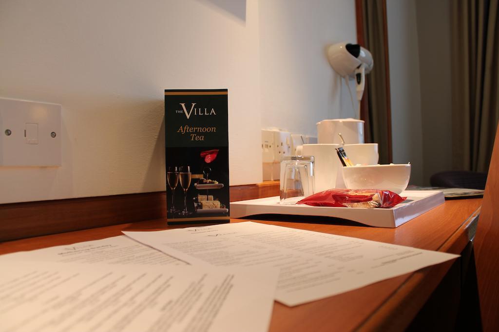 The Villa Express Kirkham  Oda fotoğraf